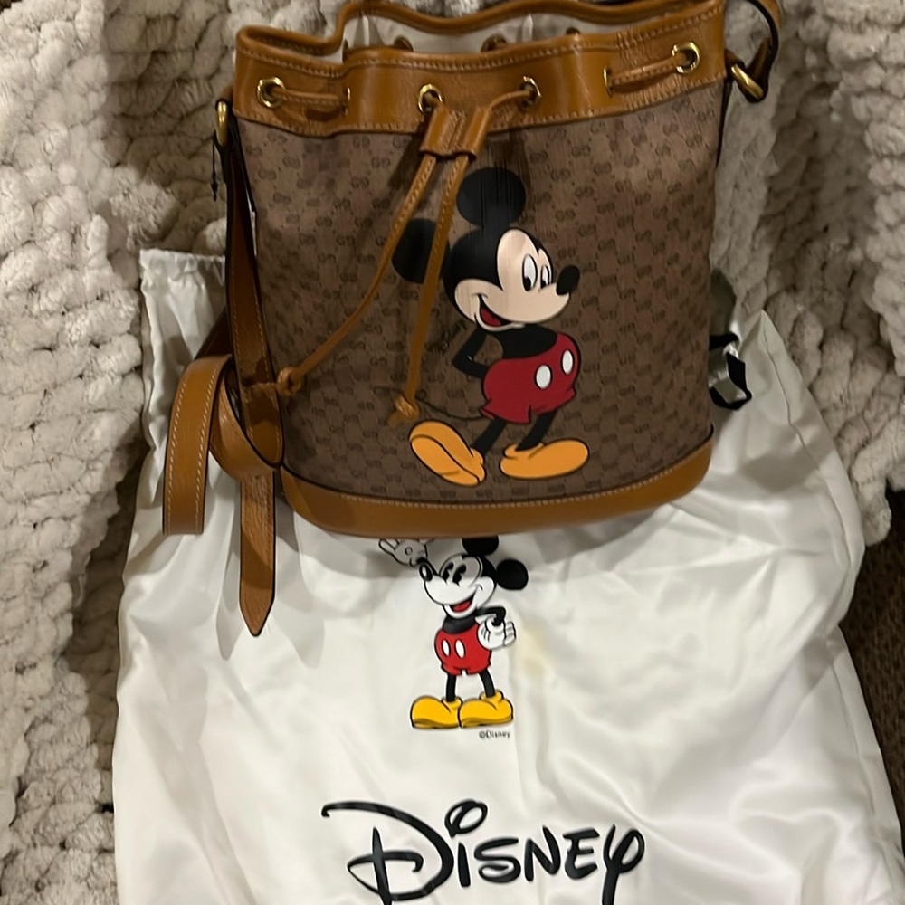 Gucci 602691 HWXAM 8559